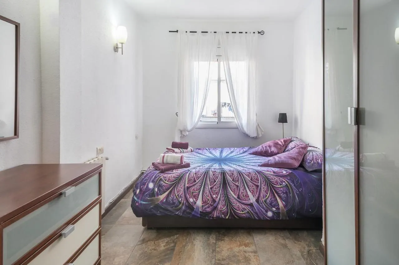 Apartment Homenfun Atico Sagrada Familia Gaudi Barcelona