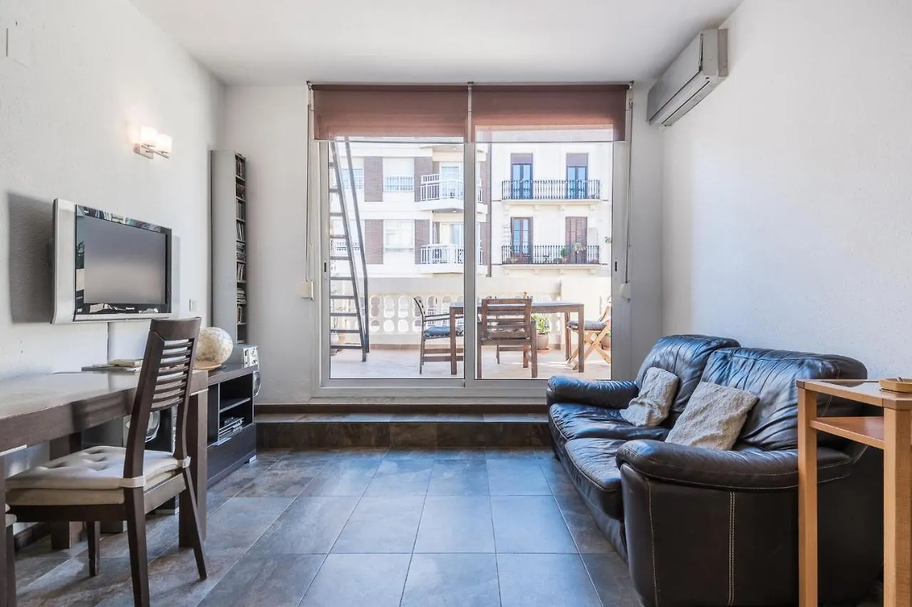 Apartment Homenfun Atico Sagrada Familia Gaudi Barcelona Spain