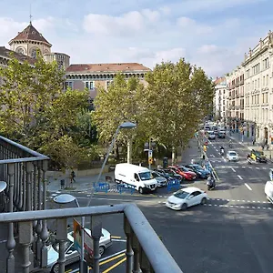 Estudiantes Balmes Apartamento